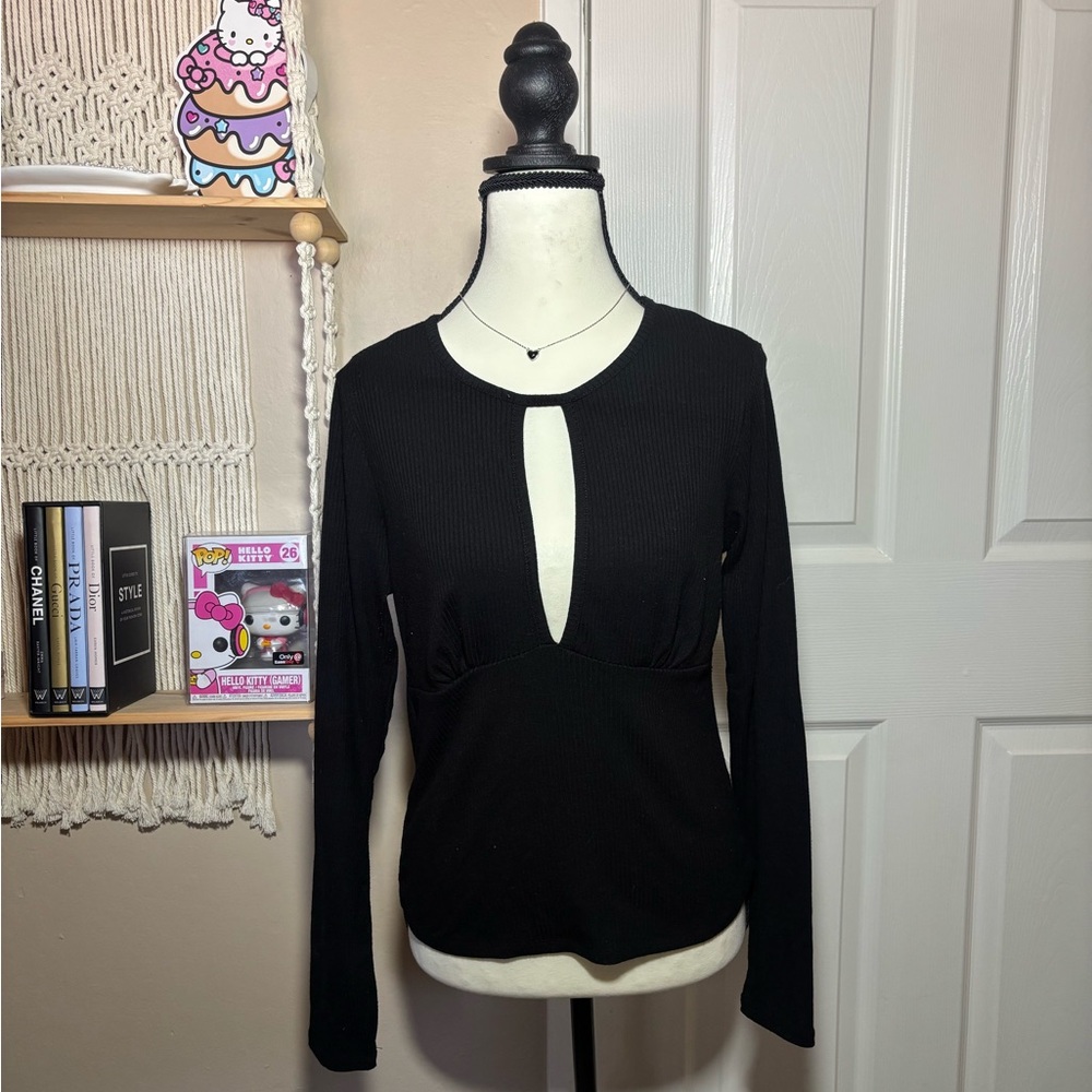 Forever 21 Black Cut-Out Long Sleeve Blouse